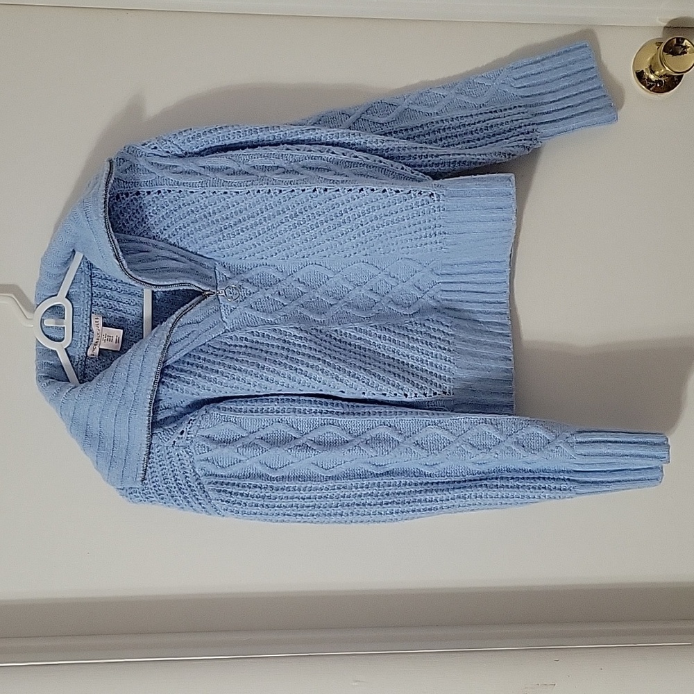 Sincerely Jules sweater size S